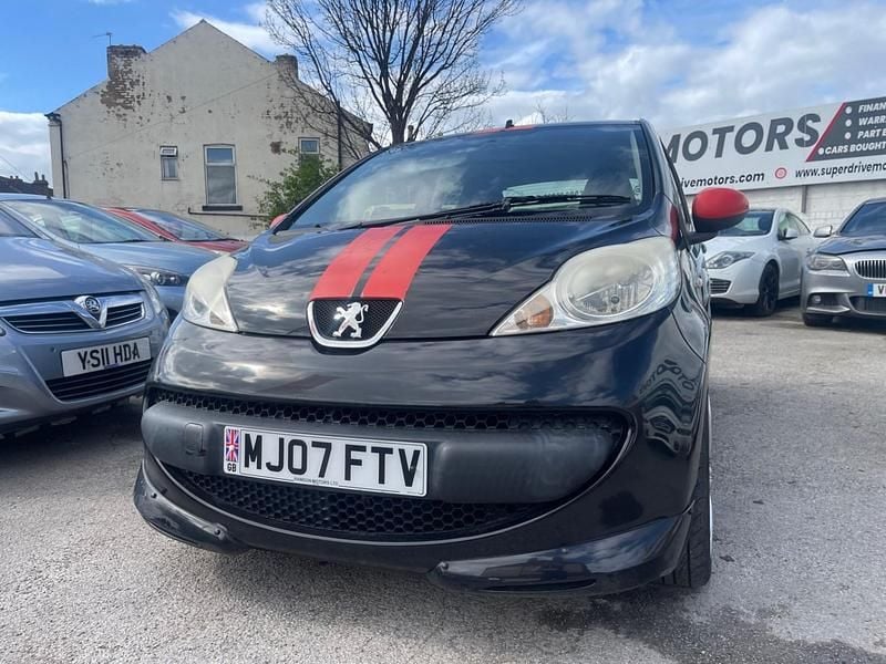 Gebraucht Peugeot 107 Sport 68 PS (50 kW) 2007 Schwarz Kleinwagen