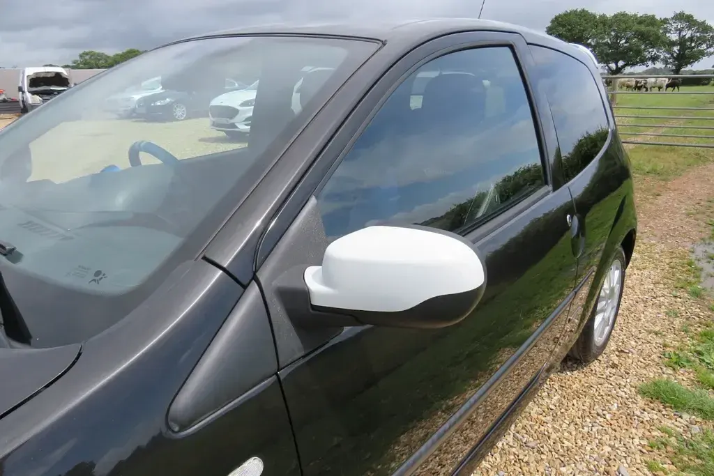 Used Renault Twingo 2011 Black Hatchback