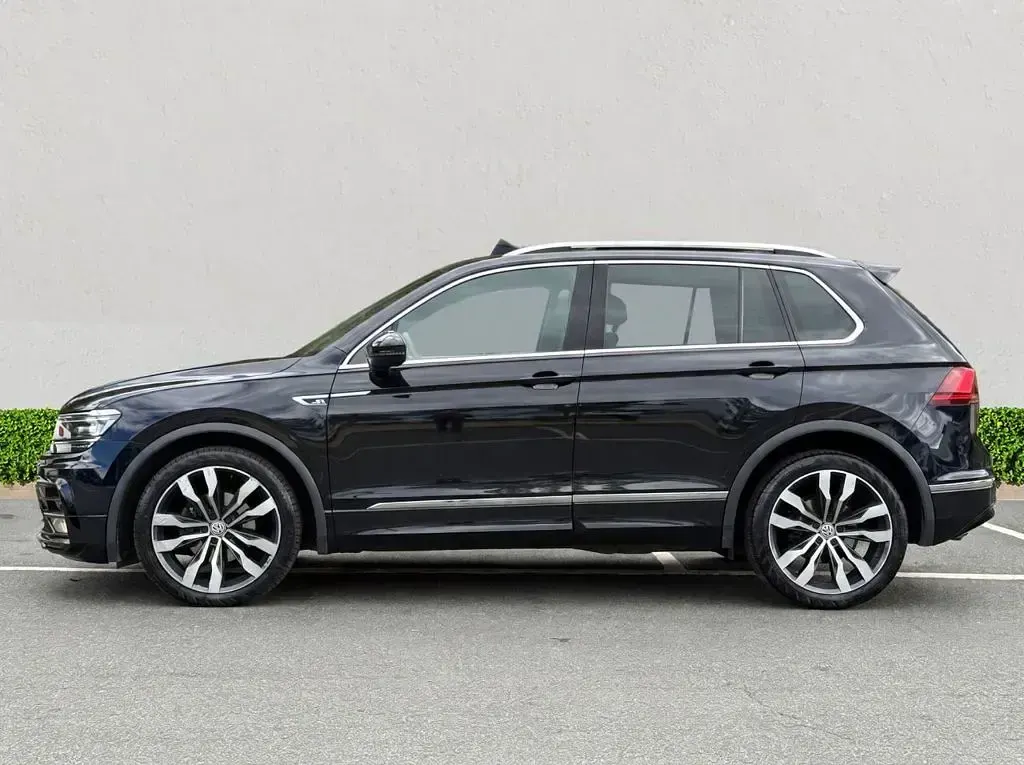Used VW Tiguan R-line 150 HP (110 kW) 2018 Black SUV
