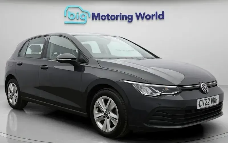 Used VW Golf VIII Life 131 HP (96 kW) 2024 Hatchback