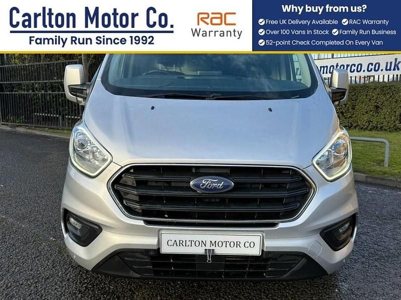 Used Ford Transit Custom Limited 130 HP (95 kW) 2022 Silver Van