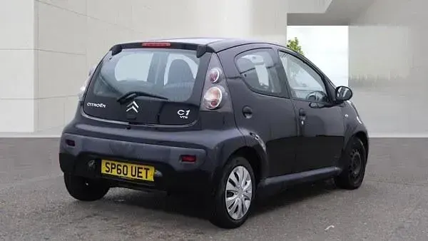 Used Citroën C1 VTR Sport 68 HP (50 kW) 2010 Black Hatchback
