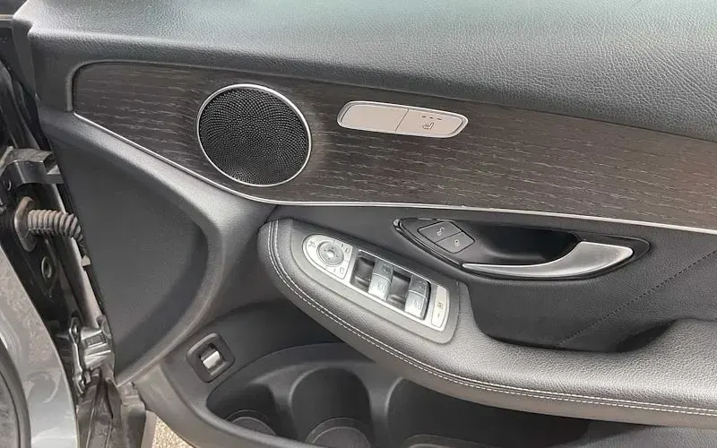 Used Mercedes GLC220 AMG line 194 HP (142 kW) 2019 Grey SUV