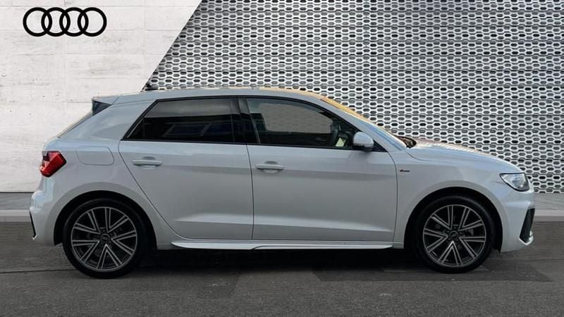 Used Audi A1 S-Line 150 HP (110 kW) 2025 White SUV