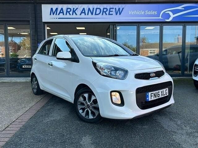 White Used 2016 Kia Picanto Hatchback | £5,495 (Fair price) - Image 1/4