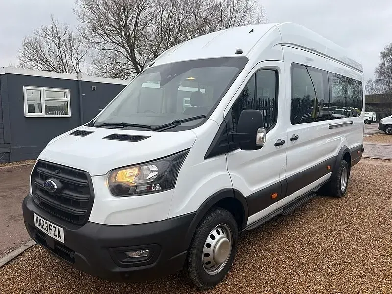 Usado Ford Transit 130 HP (95 kW) 2023 Branco