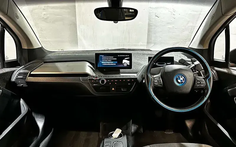 Begagnad BMW i3 125 kW (170 HK) 2022 Halvkombi