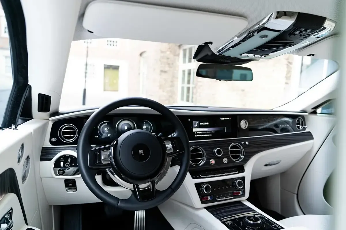 Used Rolls Royce Spectre 430 kW (585 HP) 2024 Blue/silver Coupe