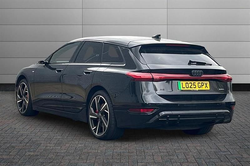 Used Audi A6 e-tron S-Line 314 kW (428 HP) 2025 Mythos black Estate