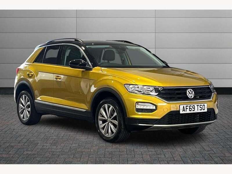 Yellow Used 2019 VW T-Roc Design SUV | £17,250 (Fair price) - Image 1/4