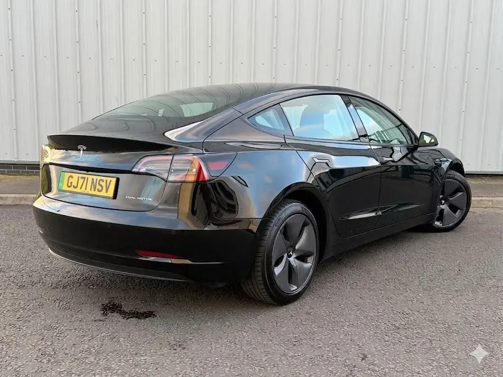Usado Tesla Model 3 Long Range AWD 366 kW (498 CV) 2021 Negro Berlina