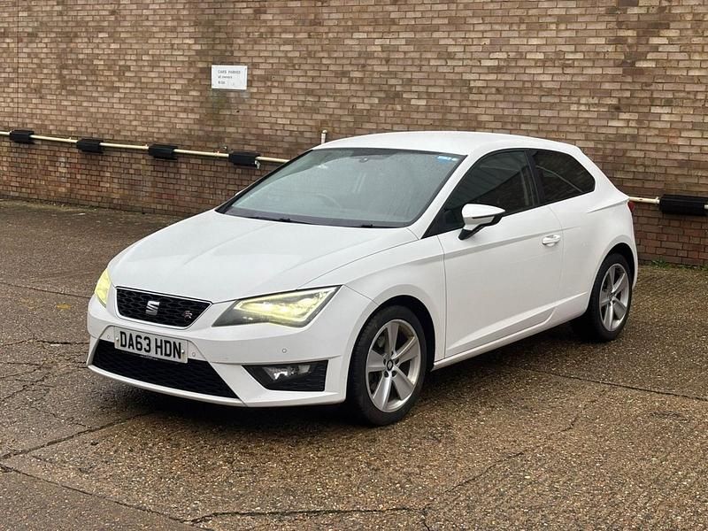 Used Seat Leon FR 2013 White Hatchback