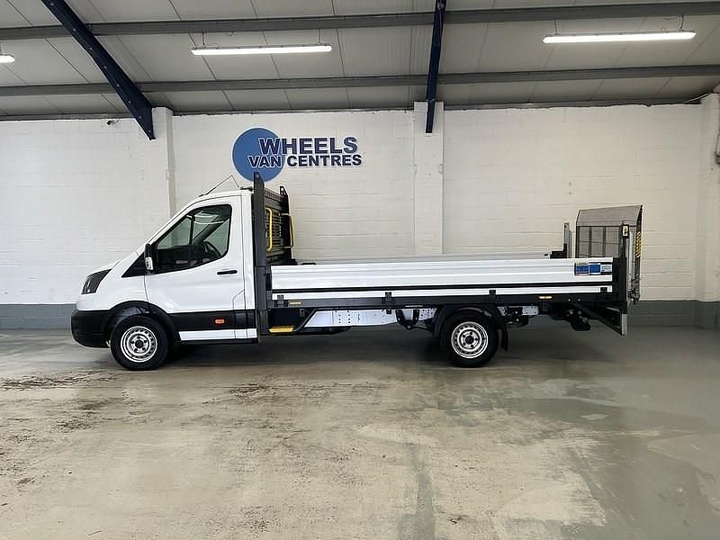 Used Ford Transit 130 HP (95 kW) 2022 White Cabriolet