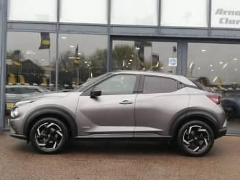Used Nissan Juke N-Connecta 143 HP (105 kW) 2023 Grey SUV