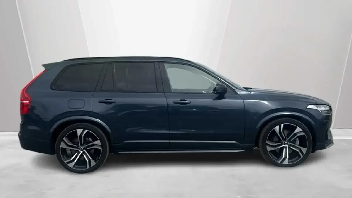 Used Volvo XC90 Ultra 247 HP (181 kW) 2025 SUV