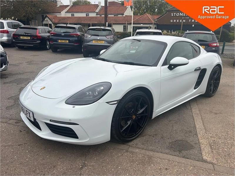 Used Porsche 718 Cayman 300 HP (220 kW) 2018 White Coupe