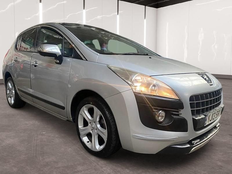 Silver Used 2013 Peugeot 3008 Allure SUV | £2,299 (Fair price) - Image 1/4