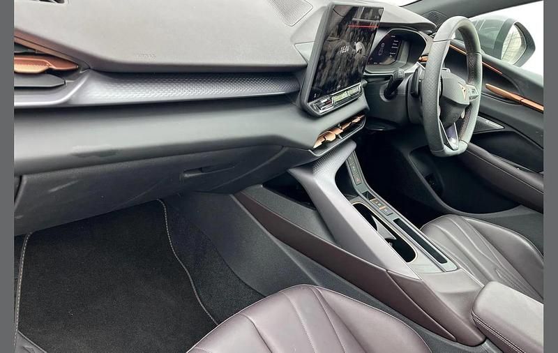 Used Cupra Terramar VZ2 267 HP (196 kW) 2025 Grey SUV