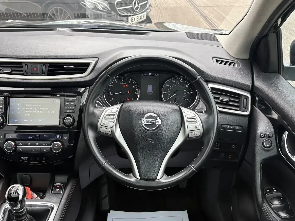 Used Nissan Qashqai Acenta Premium 2014 Black SUV