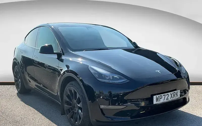 Used Tesla Model Y Long Range AWD 286 kW (389 HP) 2025 SUV