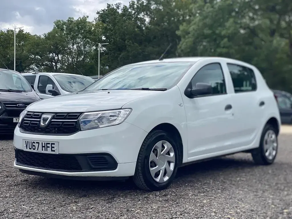 Used Dacia Sandero Ambiance 2017 White Hatchback