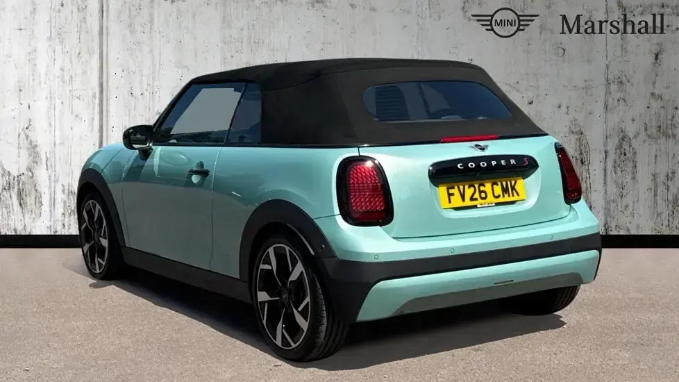 Used Mini Cooper Exclusive 147 kW (201 HP) 2026 Ocean wave green Hatchback