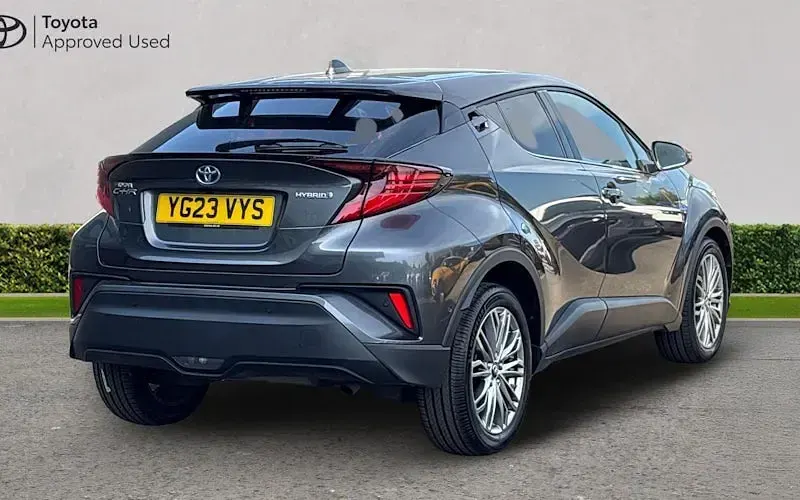 Used Toyota C-HR 122 HP (89 kW) 2023 Grey SUV