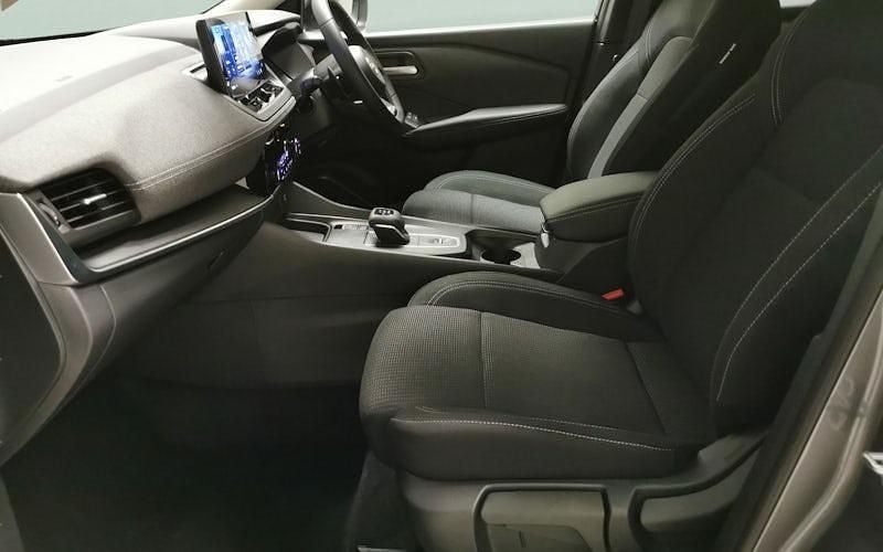 New Nissan Qashqai Acenta Premium 158 HP (116 kW) 2025 Grey SUV