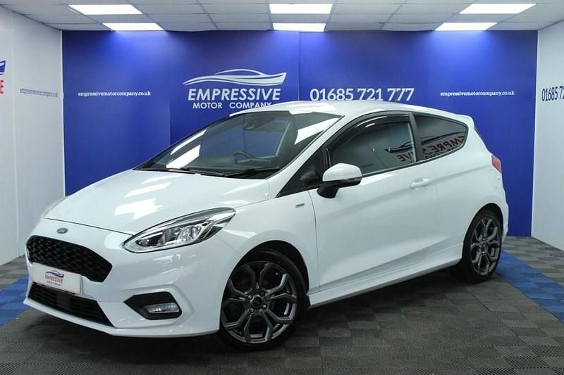 Used Ford Fiesta ST-Line 100 HP (73 kW) 2018 White Hatchback