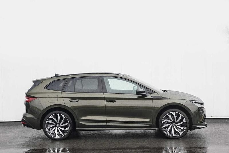 Used Skoda Enyaq iV SportLine 210 kW (286 HP) 2025 Olive green metallic SUV