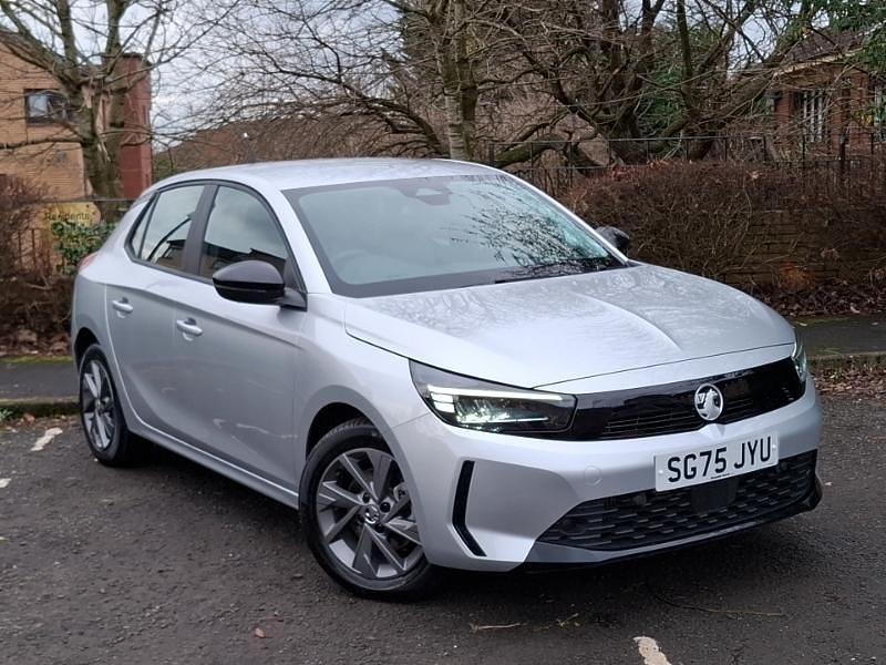 New Vauxhall Corsa Design Edition 100 HP (73 kW) 2025 Two coat metallic  crystal silver Hatchback