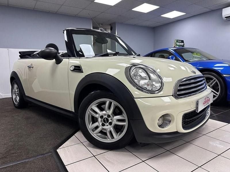 Used Mini ONE 98 HP (72 kW) 2013 White Hatchback