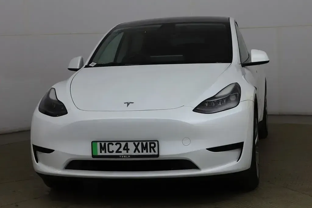 Used Tesla Model Y RWD 254 kW (346 HP) 2024 White SUV
