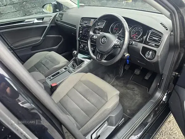 Used VW Golf VII GT 150 HP (110 kW) 2017 Black Hatchback