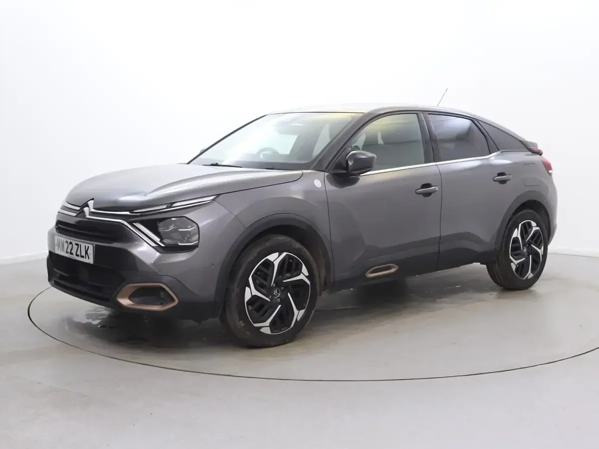 Używany Citroën C4 PureTech 155 KM (114 kW) 2022 Szary Hatchback