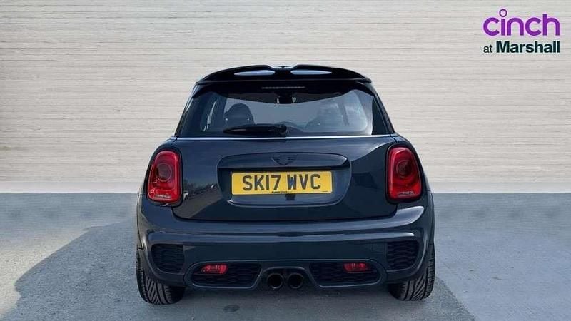 Używany Mini John Cooper Works Hatch 231 KM (169 kW) 2017 Szary Hatchback