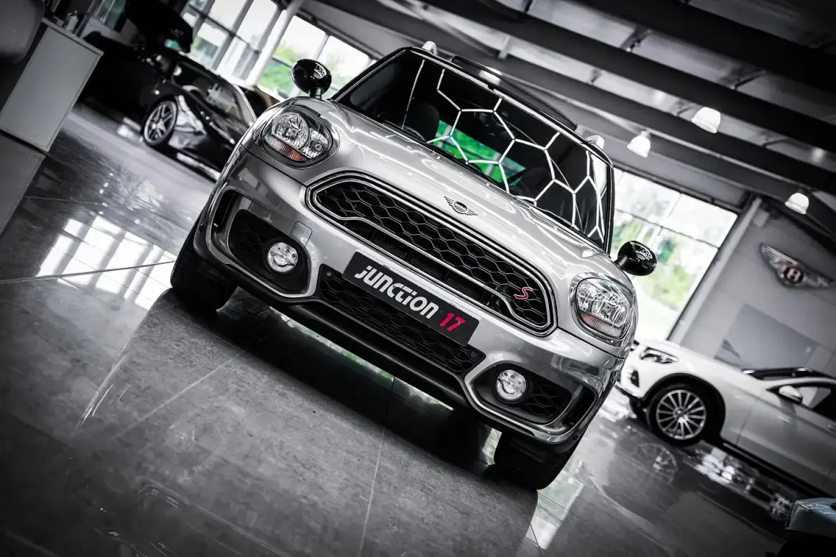 Używany Mini Cooper S Sport 2019 Srebrny Hatchback