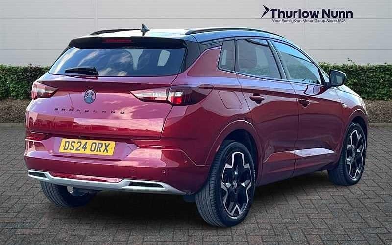 Used Vauxhall Grandland X Ultimate 131 HP (96 kW) 2024 Red SUV