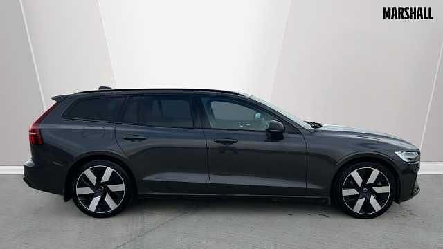 Used Volvo V60 Ultimate 455 HP (334 kW) 2024 Grey Estate