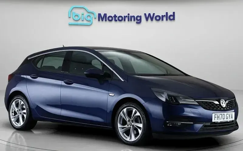 Used Vauxhall Astra SRi 122 HP (89 kW) 2021 Hatchback