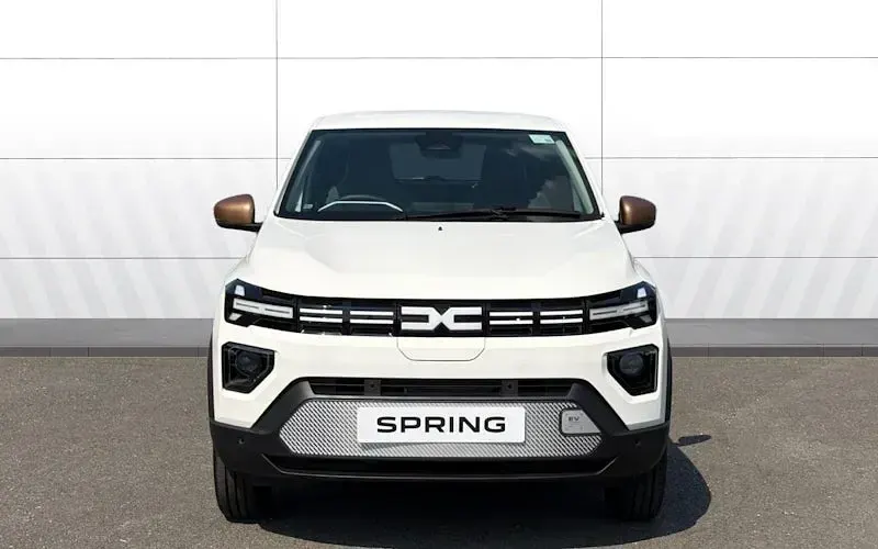 New Dacia Spring Extreme 75 kW (102 HP) 2026 Hatchback