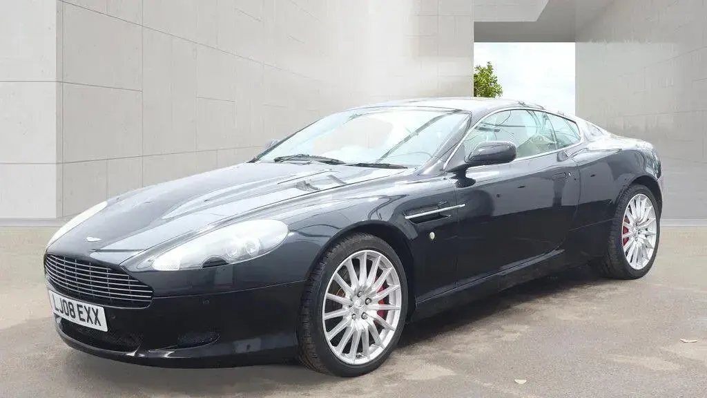 Used Aston Martin DB9 456 HP (335 kW) 2008 Black Coupe