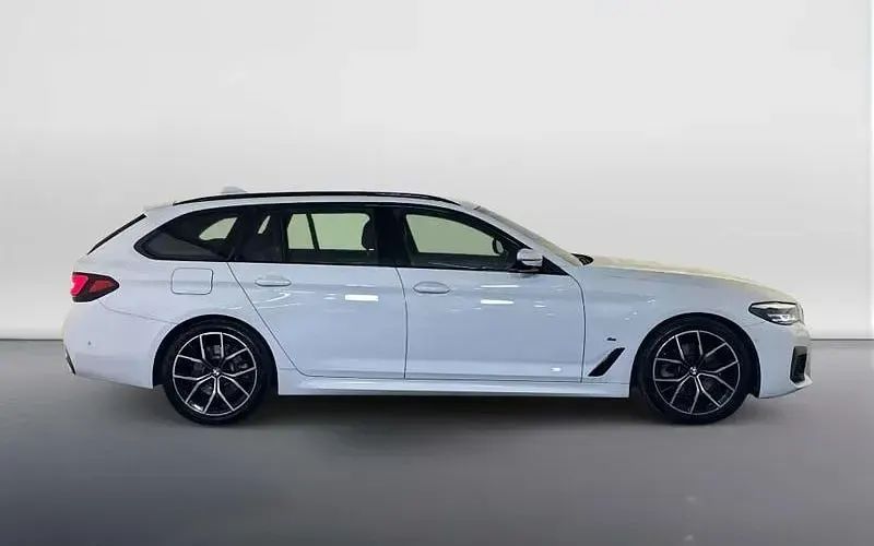 Used BMW 520 M Sport 190 HP (139 kW) 2022 White Sedan