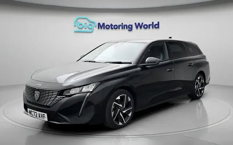 Used Peugeot 308 SW Allure Premium 131 HP (96 kW) 2023 Black Estate