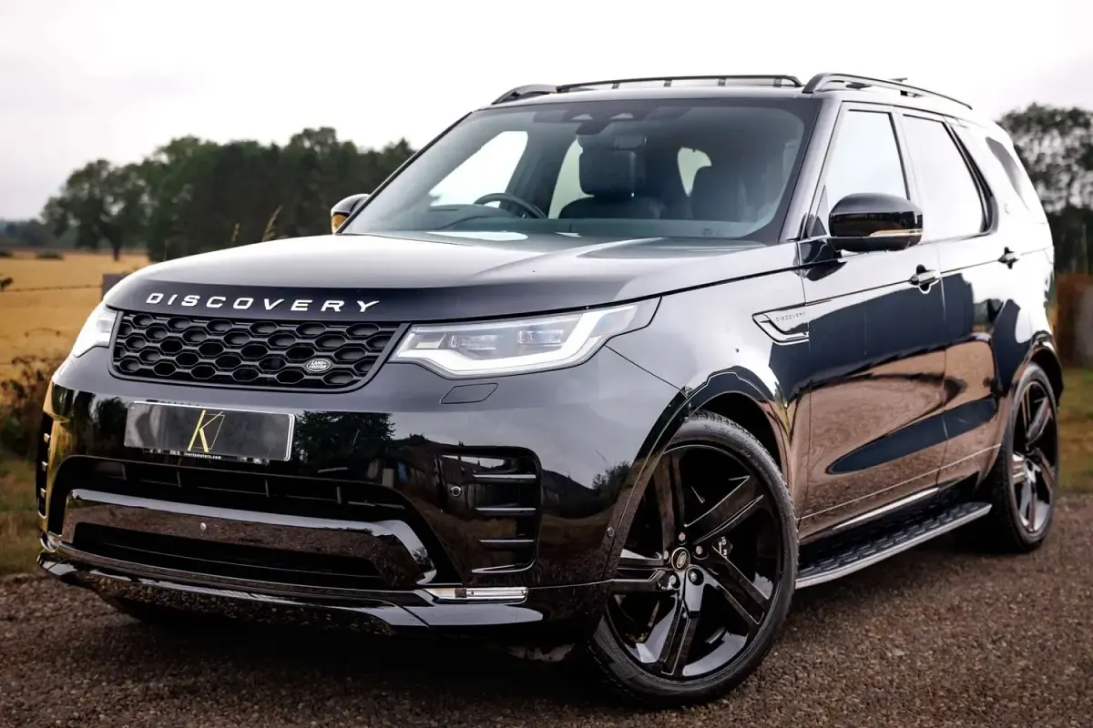 Used Land Rover Discovery S 296 HP (217 kW) 2023 Black SUV