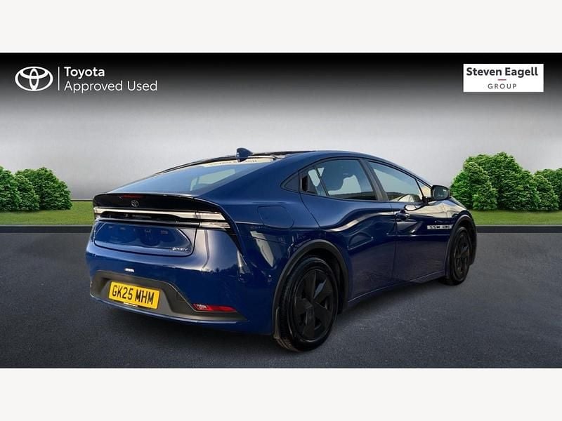 Used Toyota Prius Design 2025 Blue Hatchback