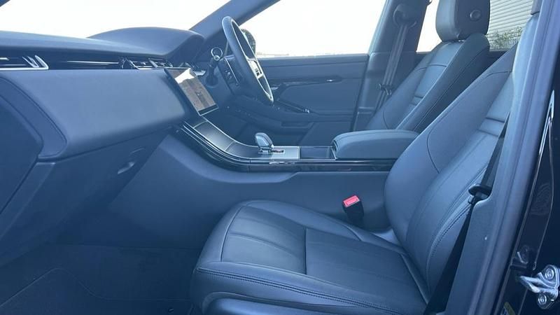 New Land Rover Range Rover evoque 269 HP (197 kW) 2025 Santorini black SUV