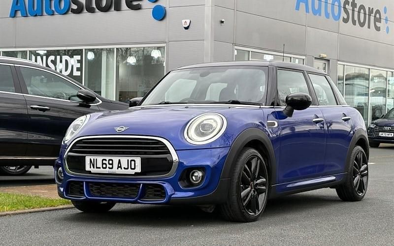 Used Mini Cooper Hatch 136 HP (100 kW) 2020 Hatchback