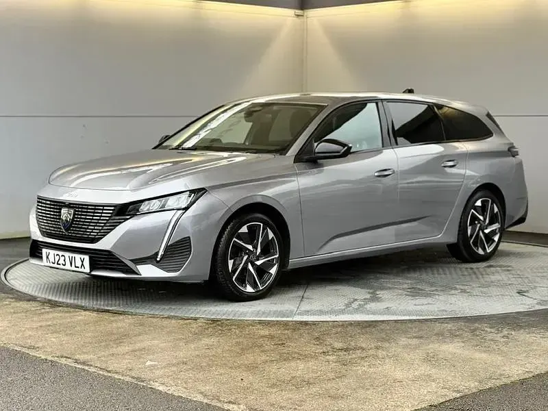 Used Peugeot 308 SW Allure Premium 130 HP (95 kW) 2023 Grey Estate