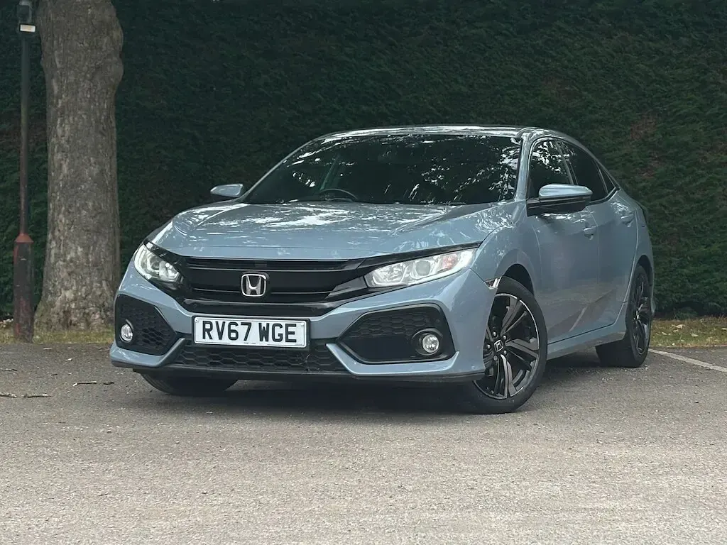 Used Honda Civic SR 129 HP (94 kW) 2017 Grey Hatchback
